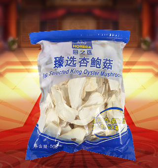 厨之选(HS)臻选杏鲍菇产自福建古田500g每袋，精选优质杏鲍菇，经先进工艺加工而成，其味清香可口，质地细腻，是一种风味独特的食用菌。将本品用清水洗净浸泡后，可直接与肉丝爆炒、排骨煲汤，或作为佐料，荤素皆宜。本产品采用的是袋装的包装方式，包装较轻，让您携带起来更加的方便自如。